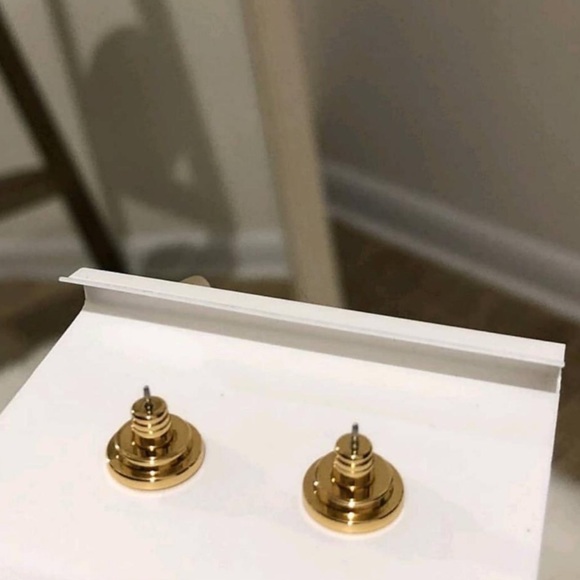 TORY BURCH • Periwinkle Blue Fleur Flower Earrings - Picture 3 of 6